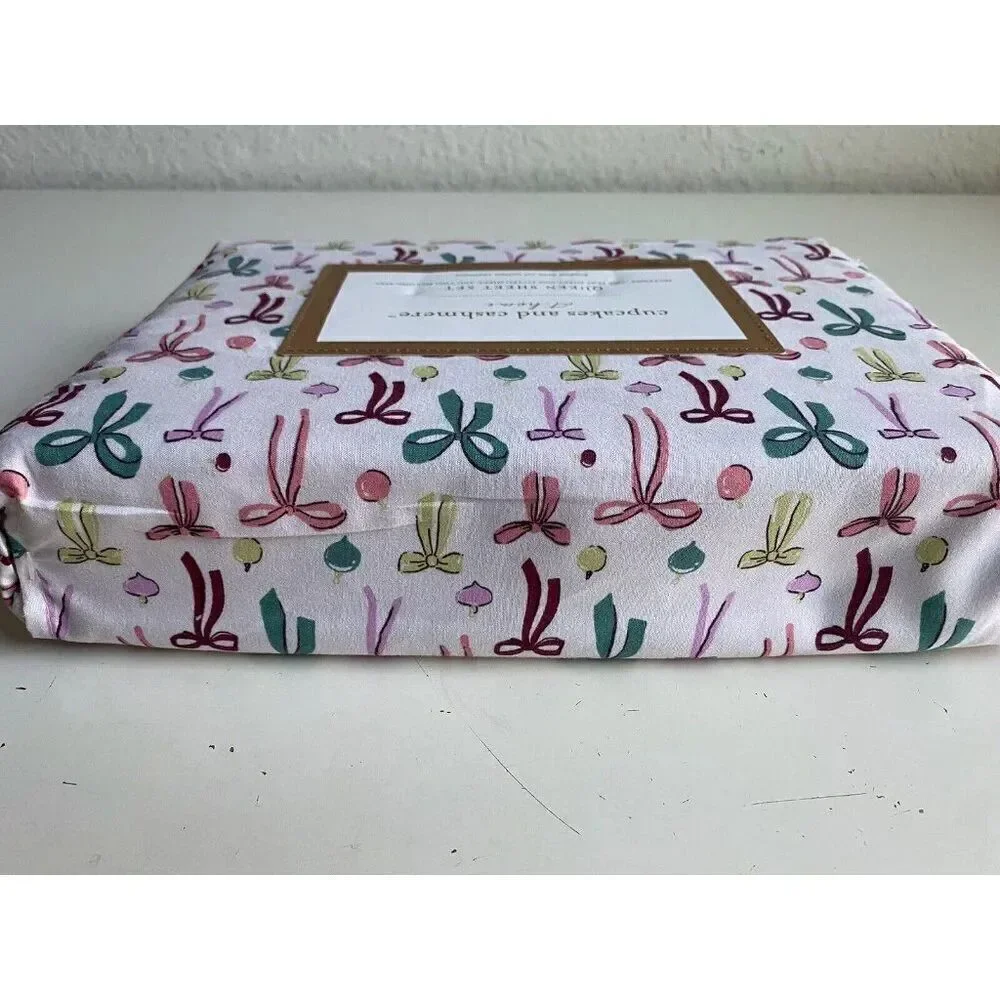 Cupcakes and Cashmere Bows Ornaments QUEEN SIZE Sheet‎ Set Christmas Bows NEW